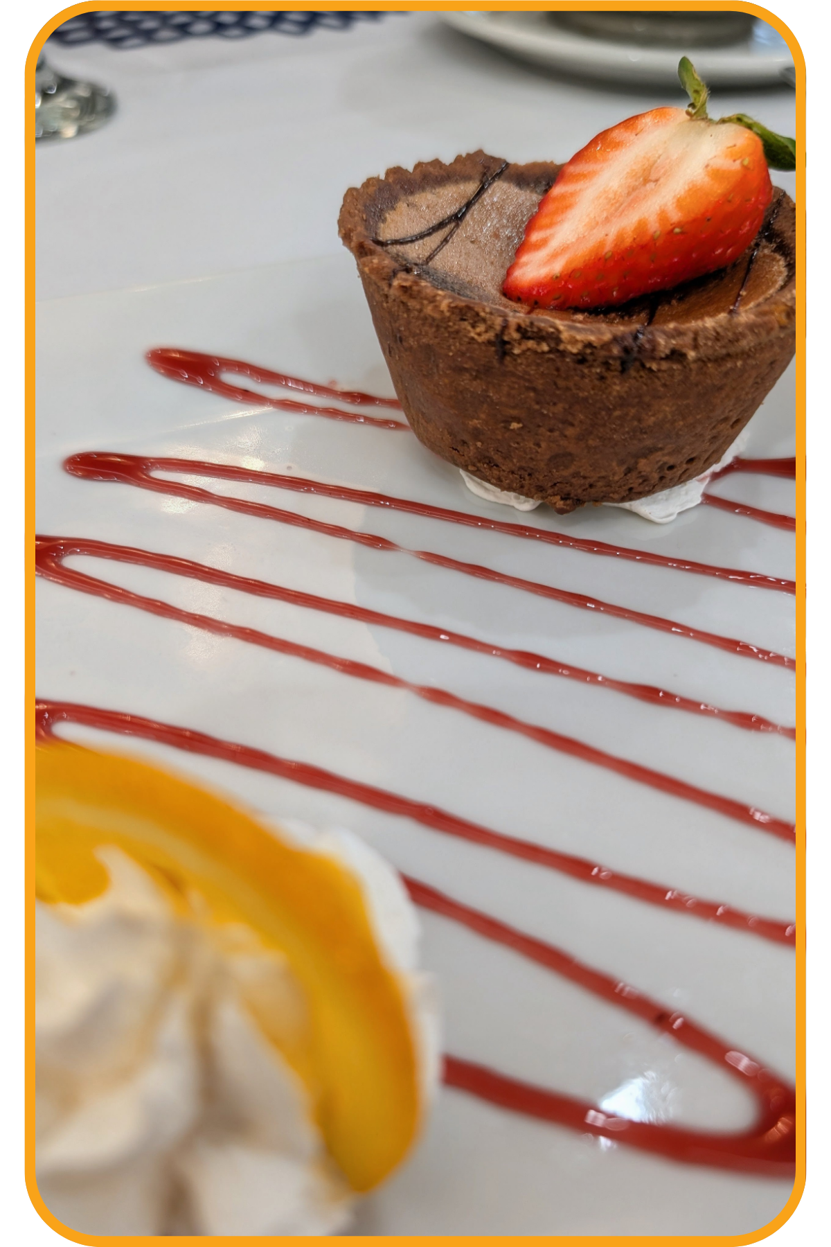Dessert served at the Rotary Club of West Ottawa Awards Gala