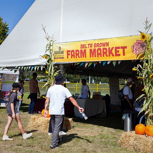 Rotary volunteers at 3day music festival in Ladner Rotary Club of