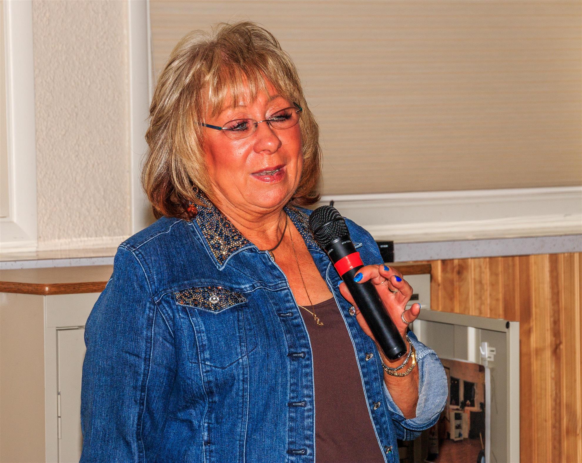 Leslie Reynolds-Taylor