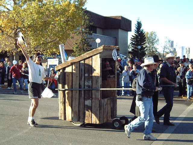 outhouse-race14.jpg
