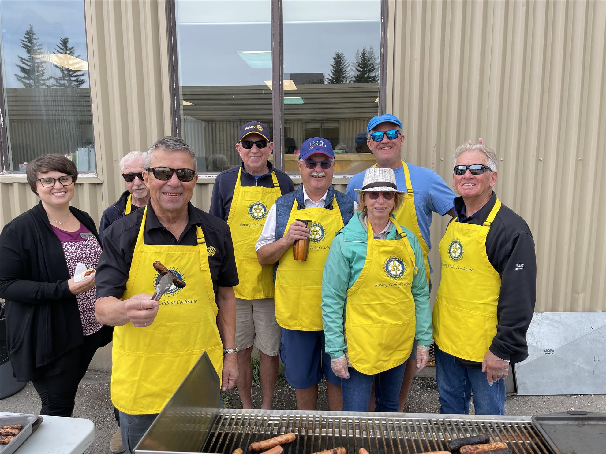 Serving Hot Dog Lunch at Glenbow School 2024 -b