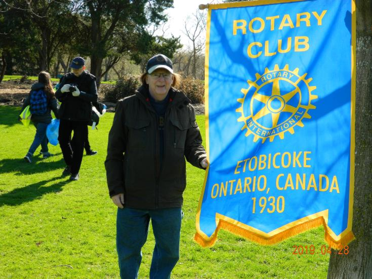 Etobicoke Rotary And The Interact Clubs Clean Up James Garden