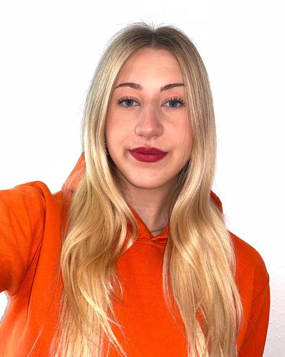 A person taking a selfieAI-generated content may be incorrect.