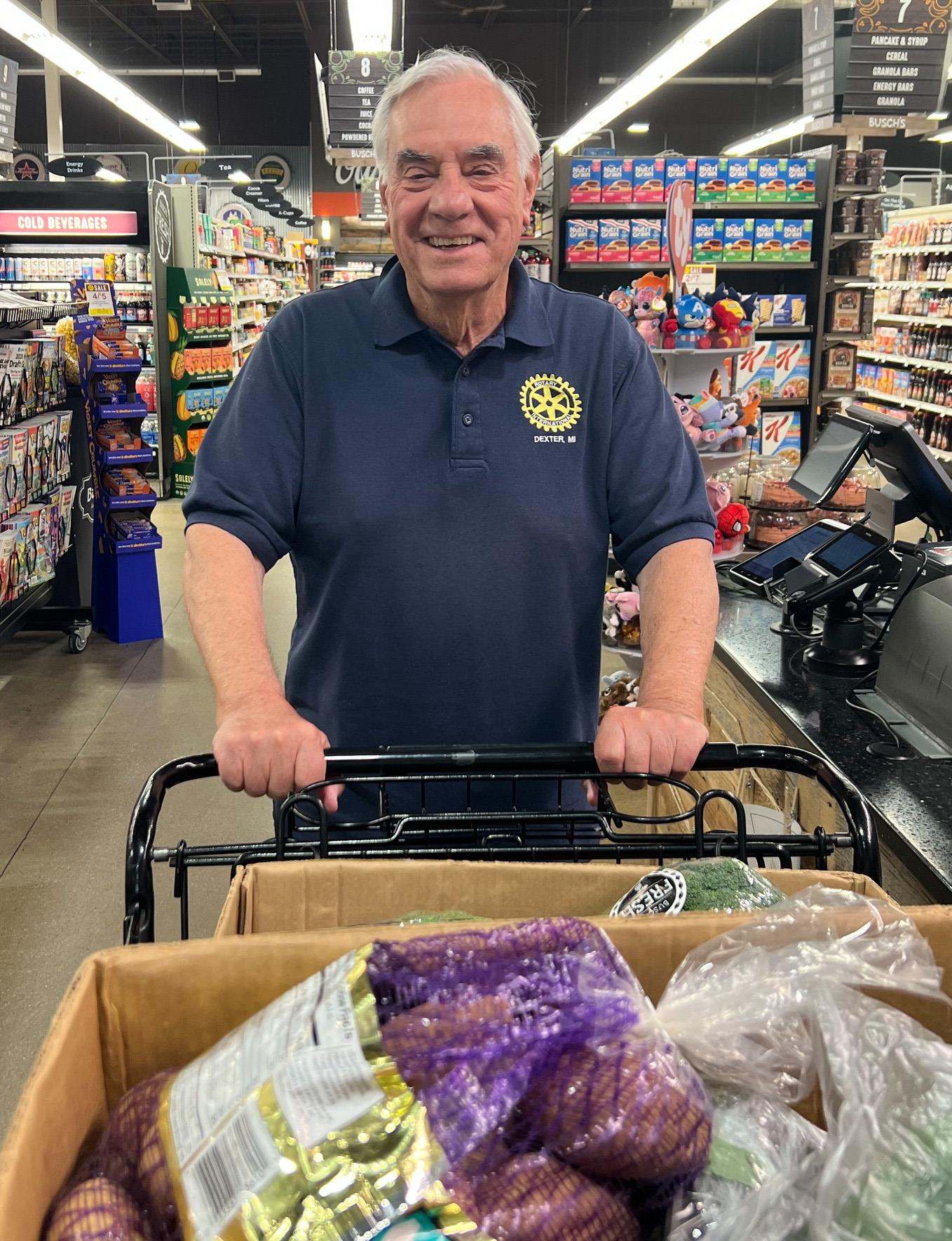 Fred-Schmid-at-Busch-s-Market.jpg