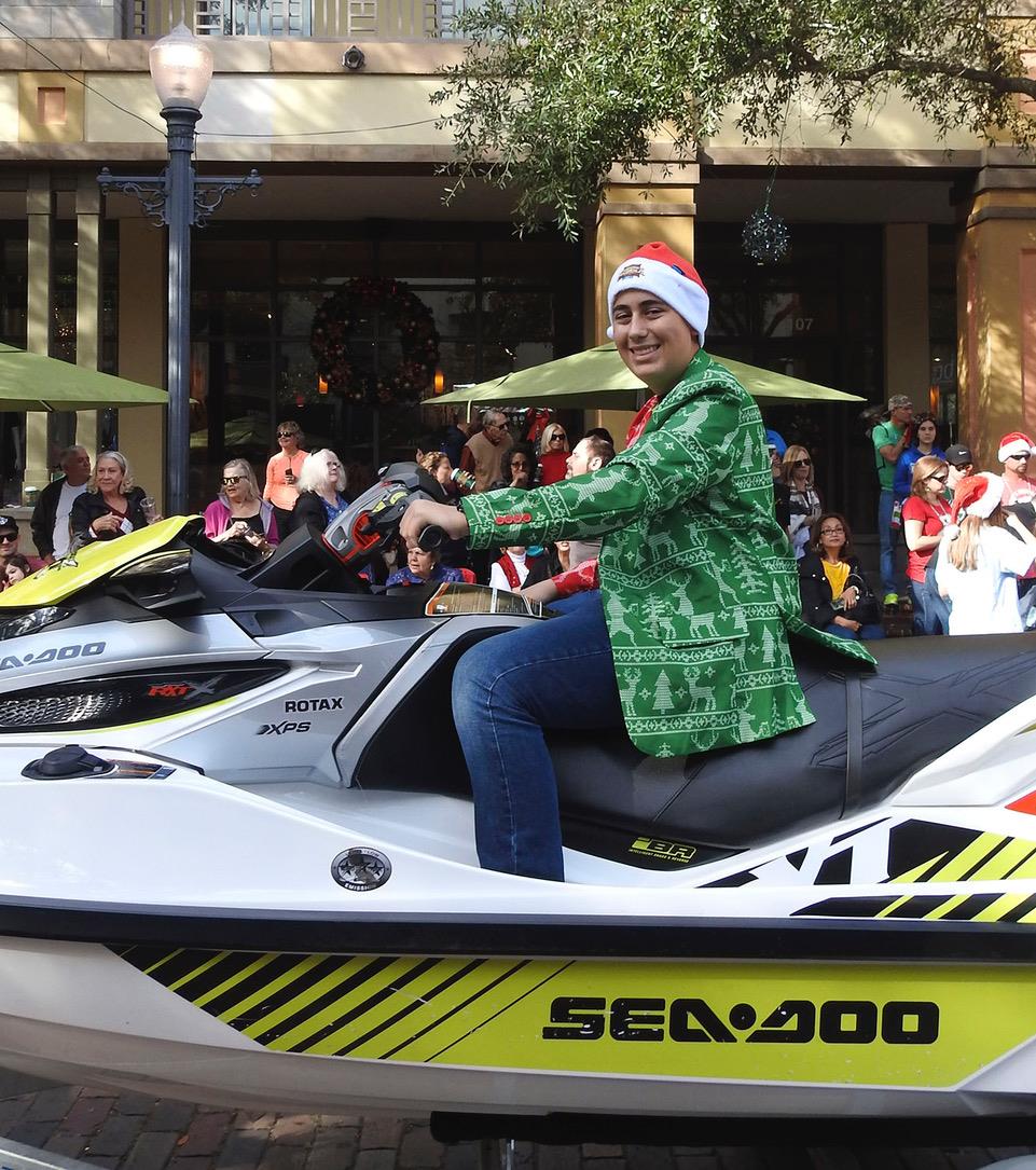 Winter Park Christmas Parade 2019 Christmas Parade 2019 | Rotary Club of Winter Park Winter Park Christmas Parade 2019 Christmas Parade 2019 | Rotary Club of Winter Park