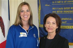 Jennie Baranczyk Drake Women S Basketball Coach Rotary Club Of Des Moines