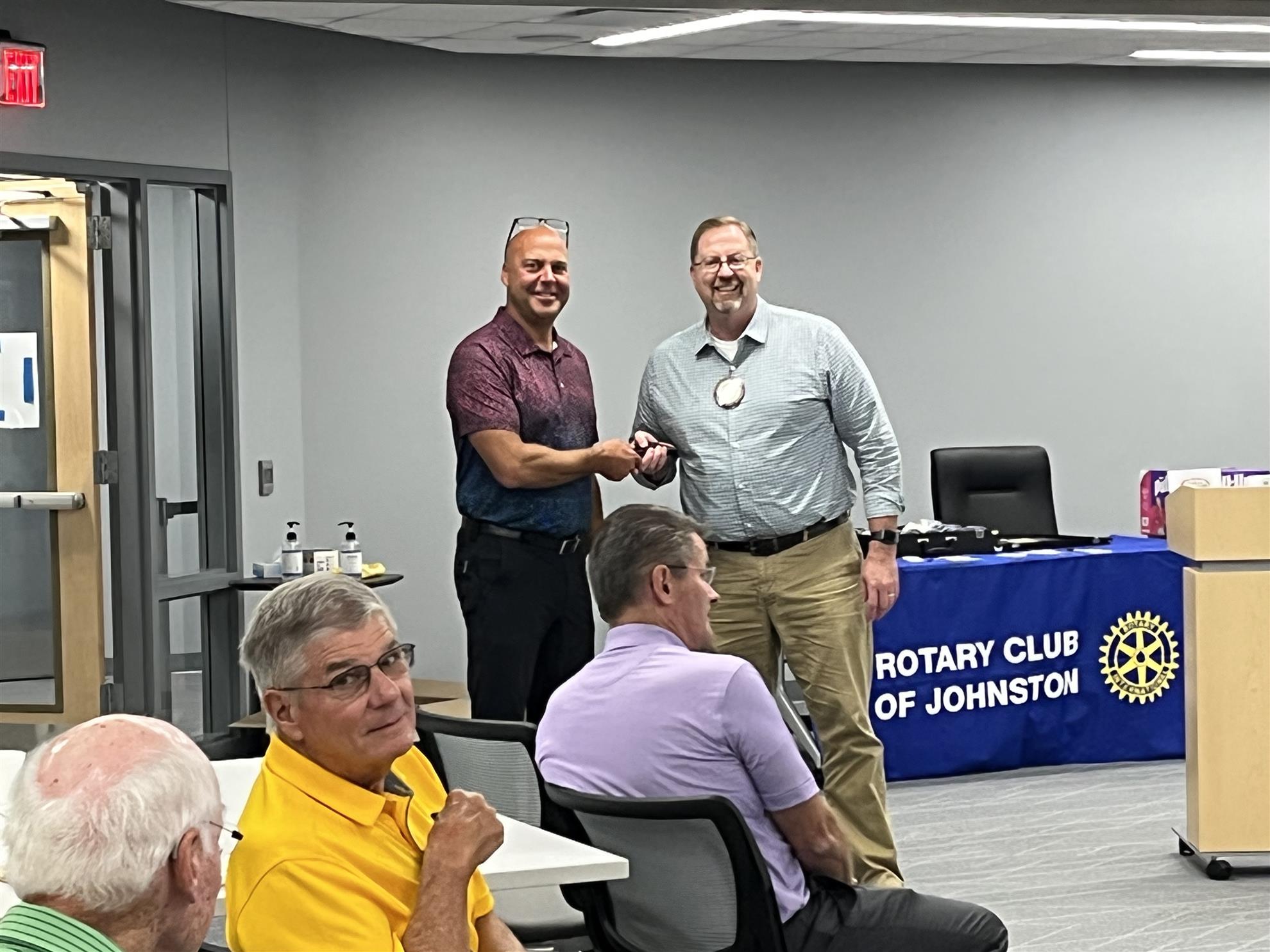 Scott Wendl of Remax Precision Visits Rotary Johnston Rotary Club