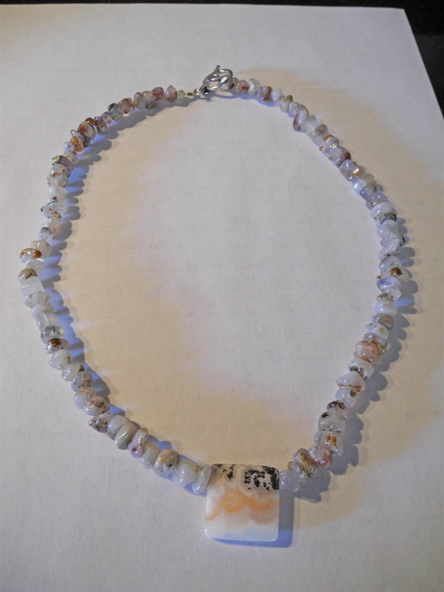 Agate necklace