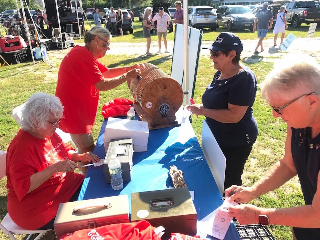 Lobsterfest Rotary Club of Southold
