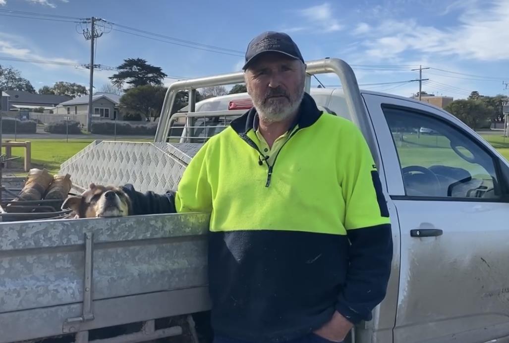 ROTARIANS IN ACTION WITH SCHOOL LUNCHES PROGRAM