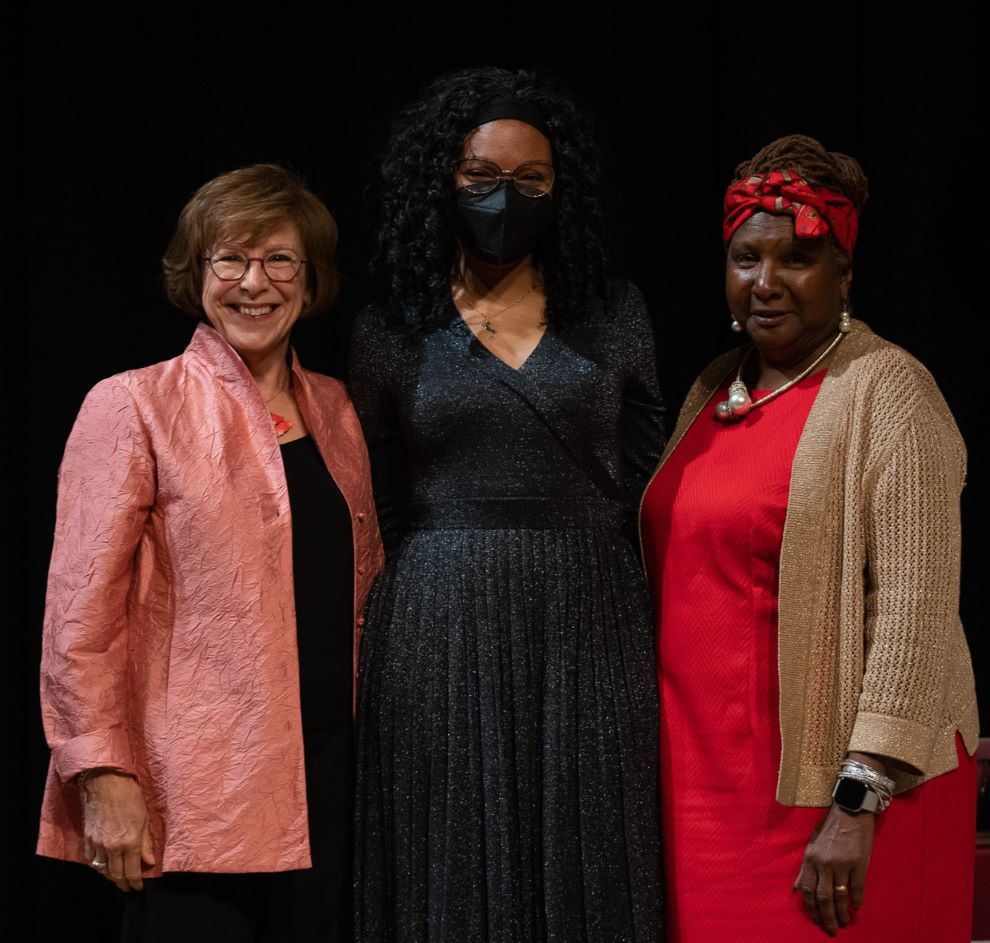 thaca President Mary Kane (left) and Millie Clarke-Maynard (right) stand with Trinity Odom-Reed (center), who received the James L. Gibbs Memorial Scholarship at the Ithaca High School Senior Award Ceremony.