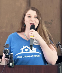 Thena Lindhorst; photo Angela Sullivan