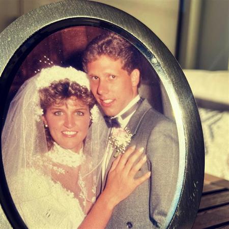 Rhonda and Bill Poppen's wedding photo