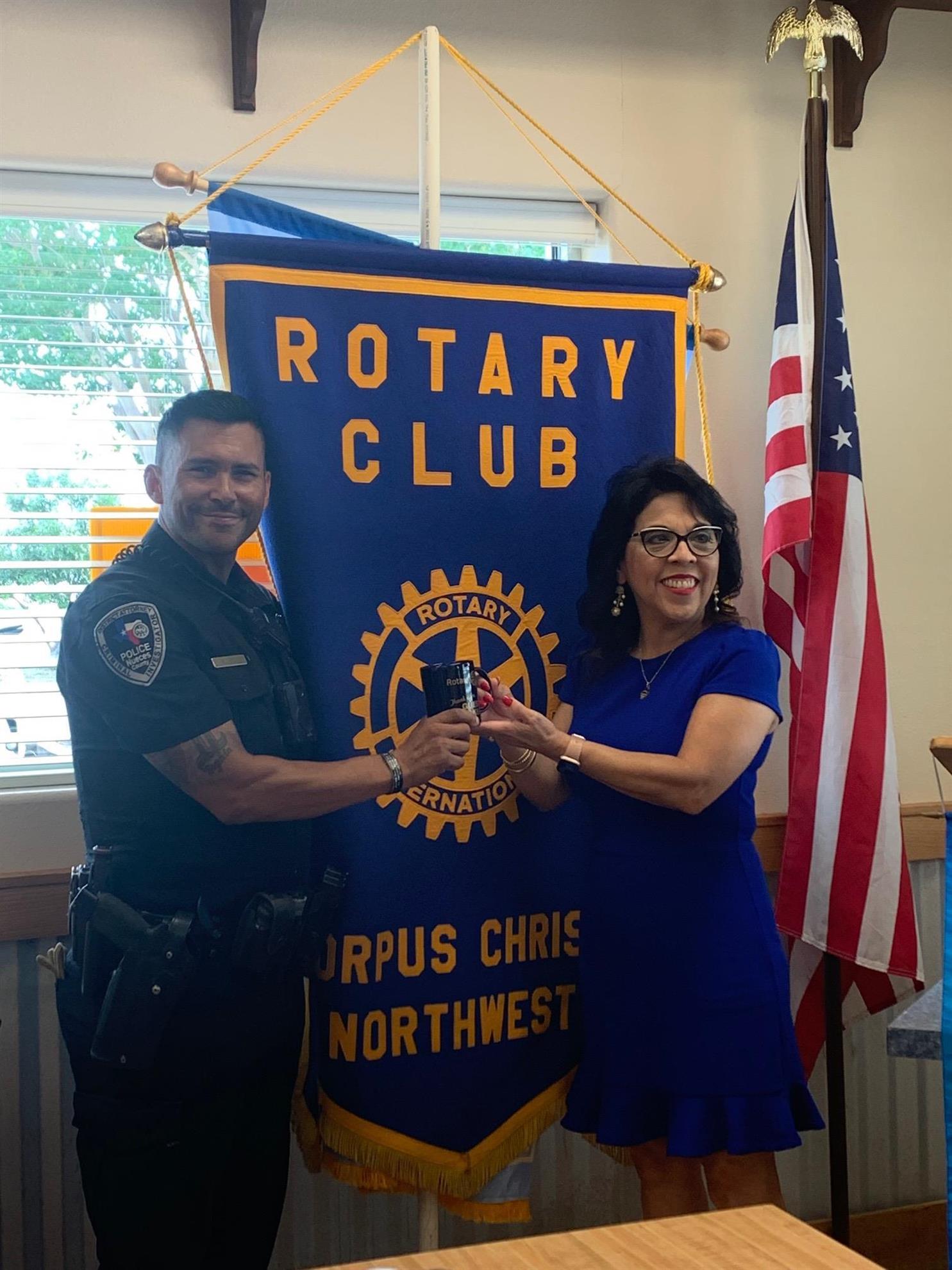 guest-speaker-officer-mike-tamez-rotary-club-of-corpus-christi