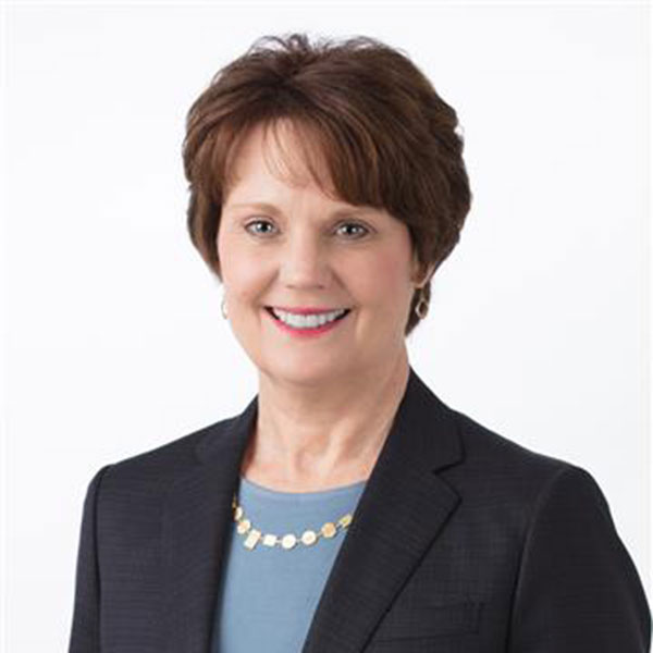 Incoming COL President Maria Bavendar