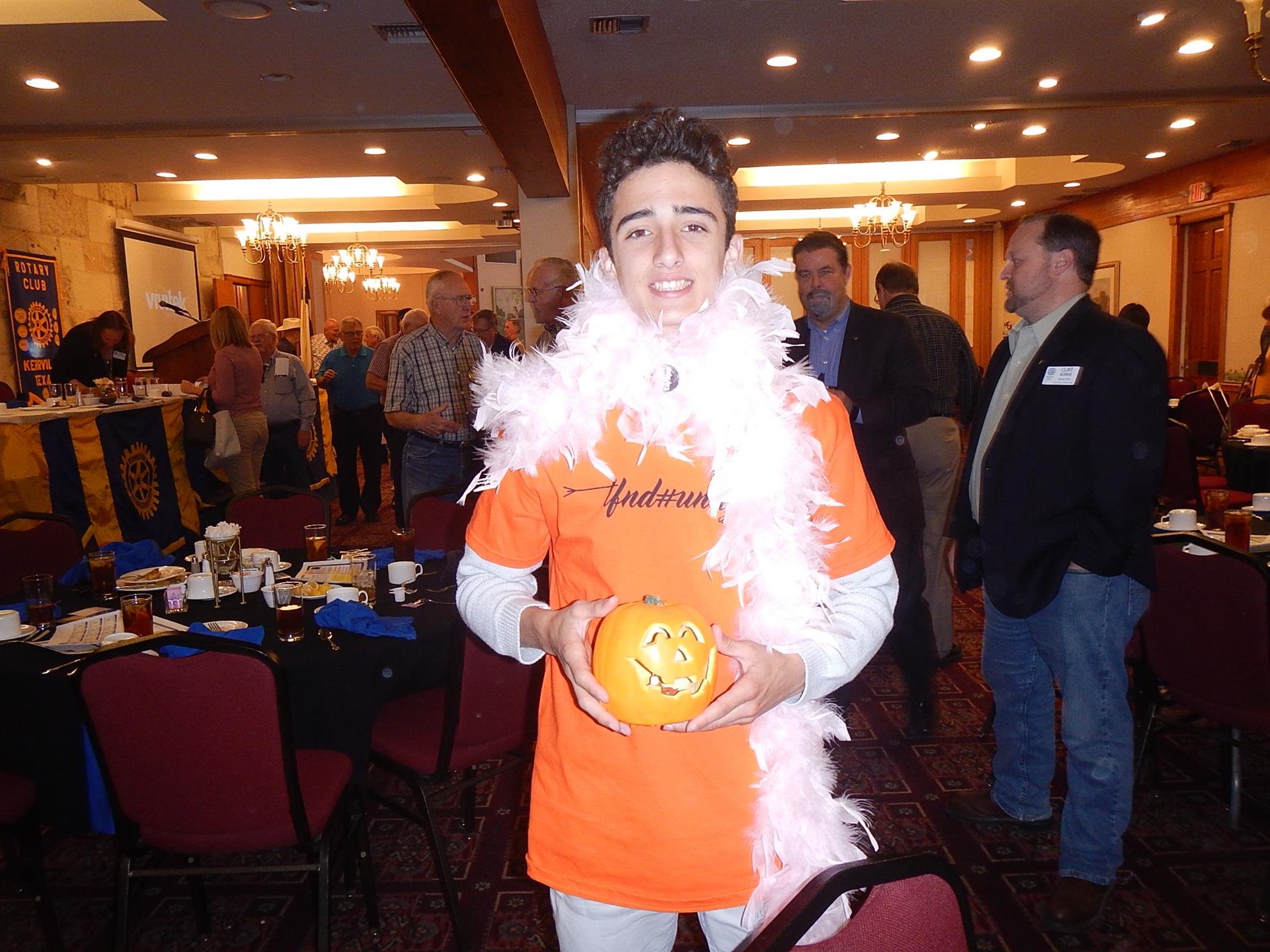 Costume Craziness! Rotary Club of Kerrville