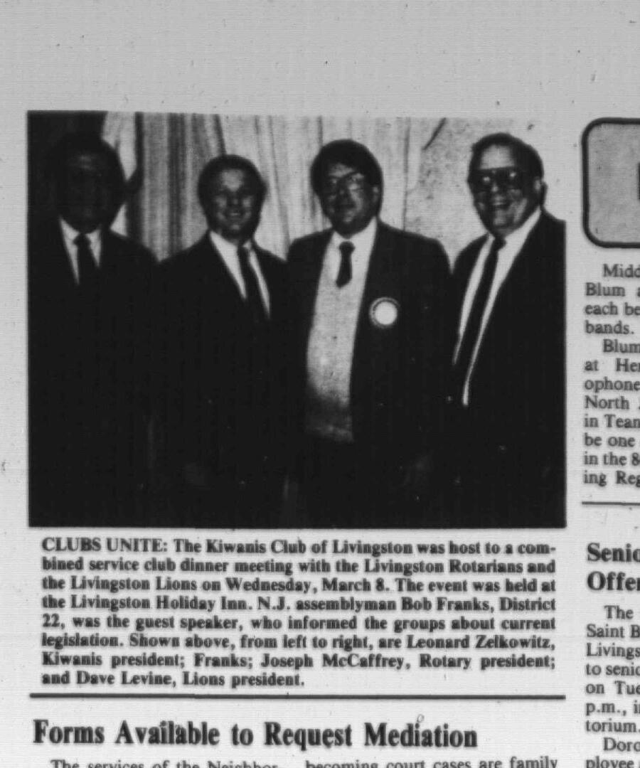 Livingston service-club leaders at Clubs Unite dinner, 1989