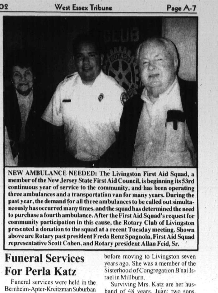 Rotary presents a donation to the Livingston First Aid Squad, 2002