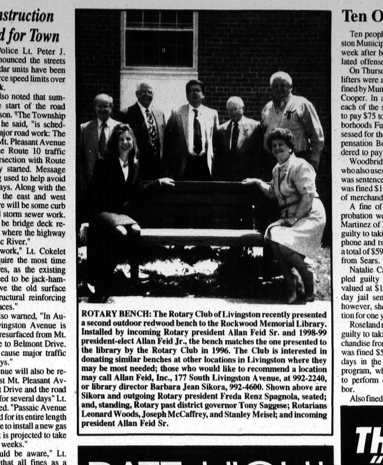Livingston Rotary presents a bench to Rockwood Memorial Library, 1997