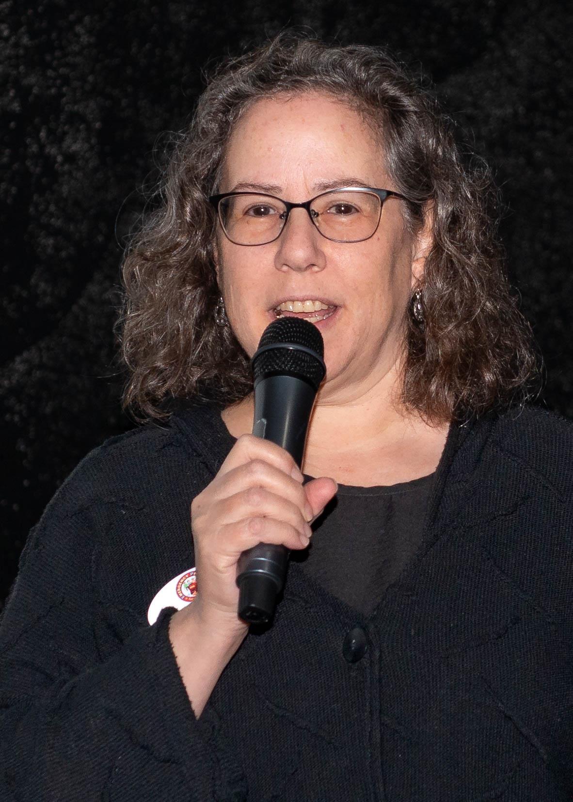 Lynn Stanton