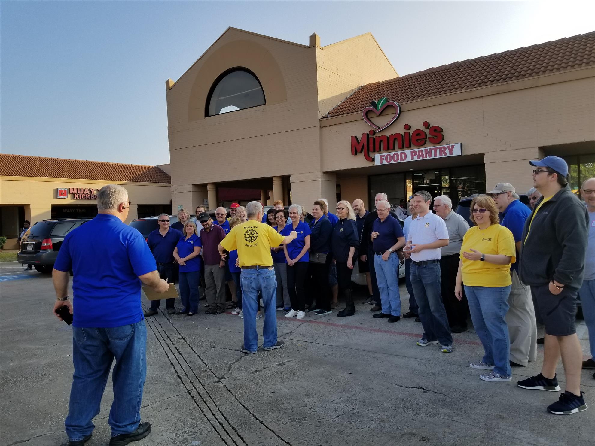 Minnie S Food Pantry Food Drive Rotary Club Of Plano