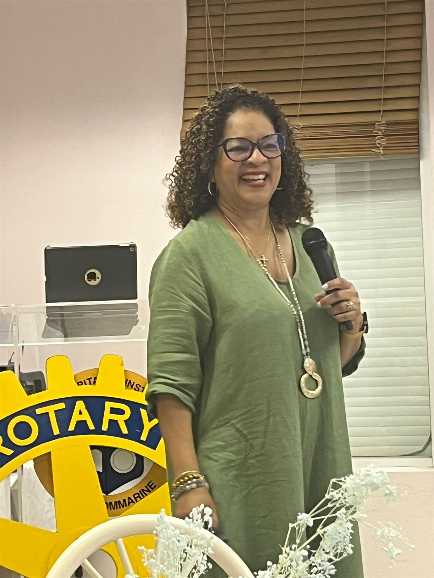 Paula Hunte-Cox addressing the club on etiquette