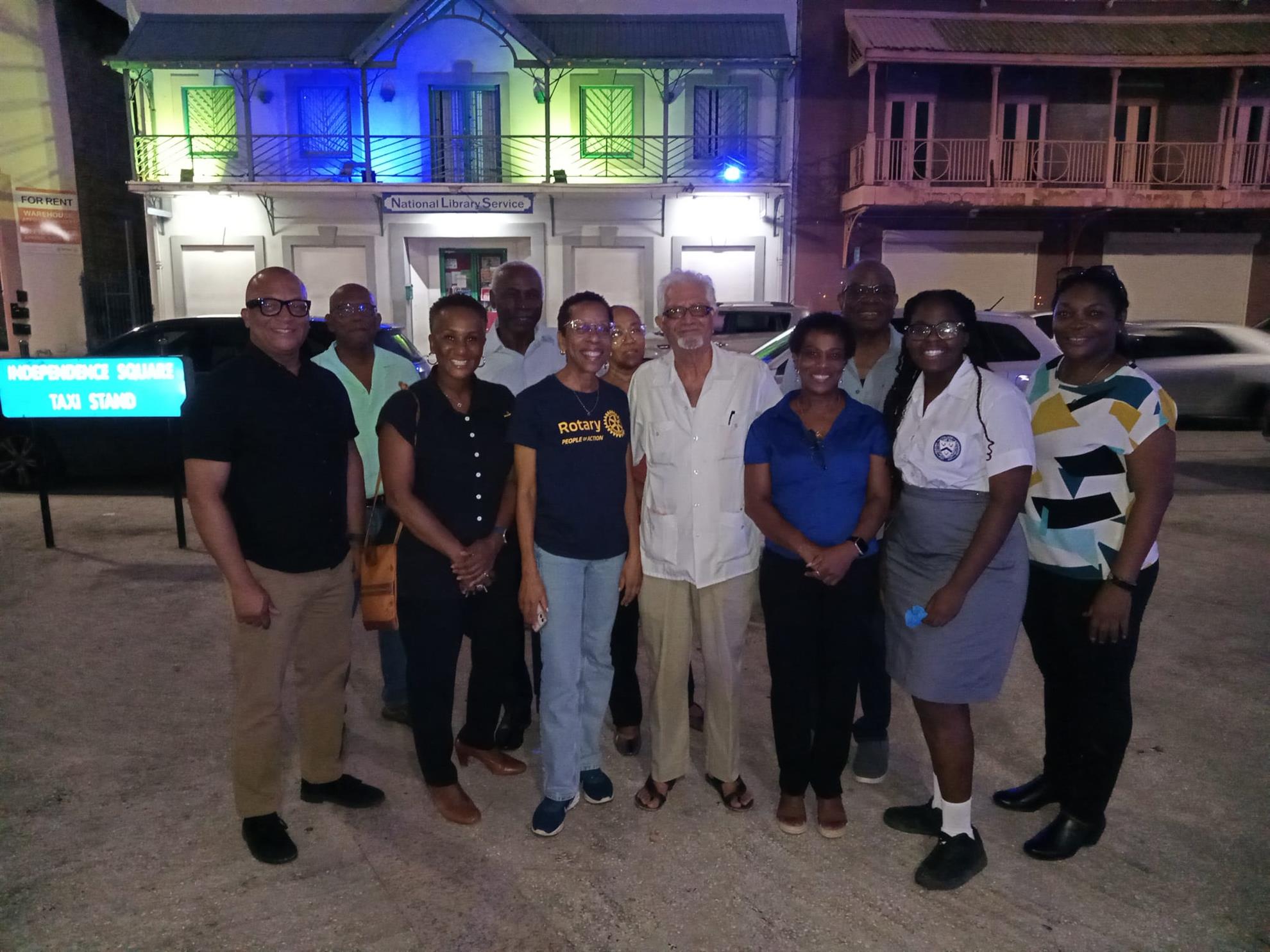 Picture of rotarians who turned up to assist with the Bridgetown feeding