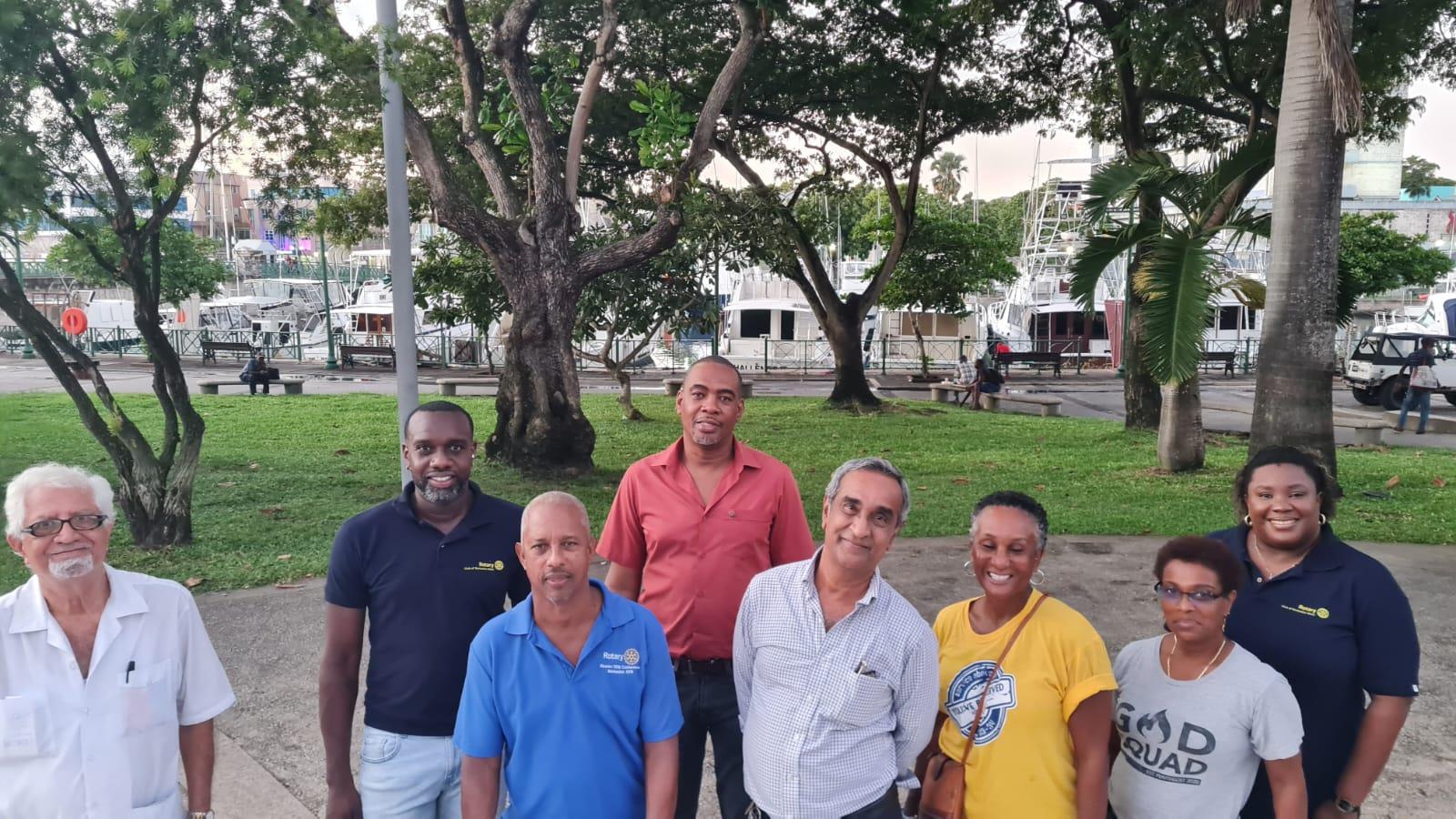 Picture of rotarians who turned up to assist with the Bridgetown feeding