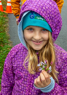BikeRace2019-little_girl_cropped.jpg