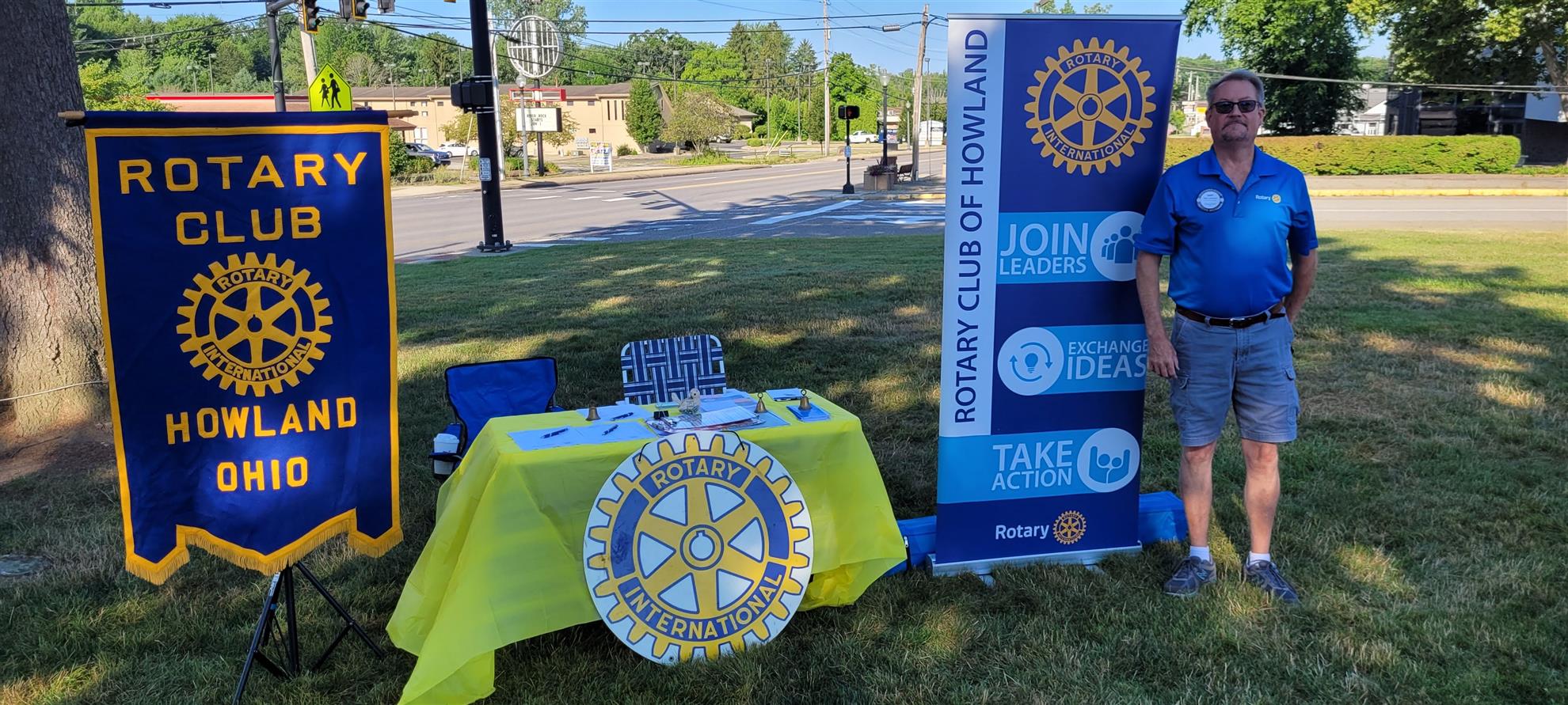Club President, Gary Lehman set up at Howland Farmer's Market