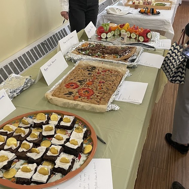 square-of-food-art-fundraiser-food.jpg