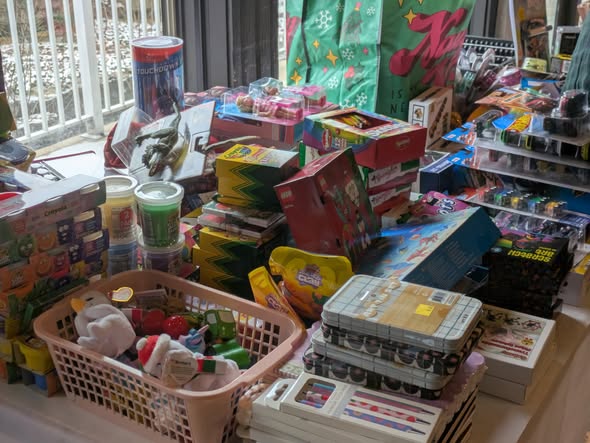Christmas for Hope and Healing Clients