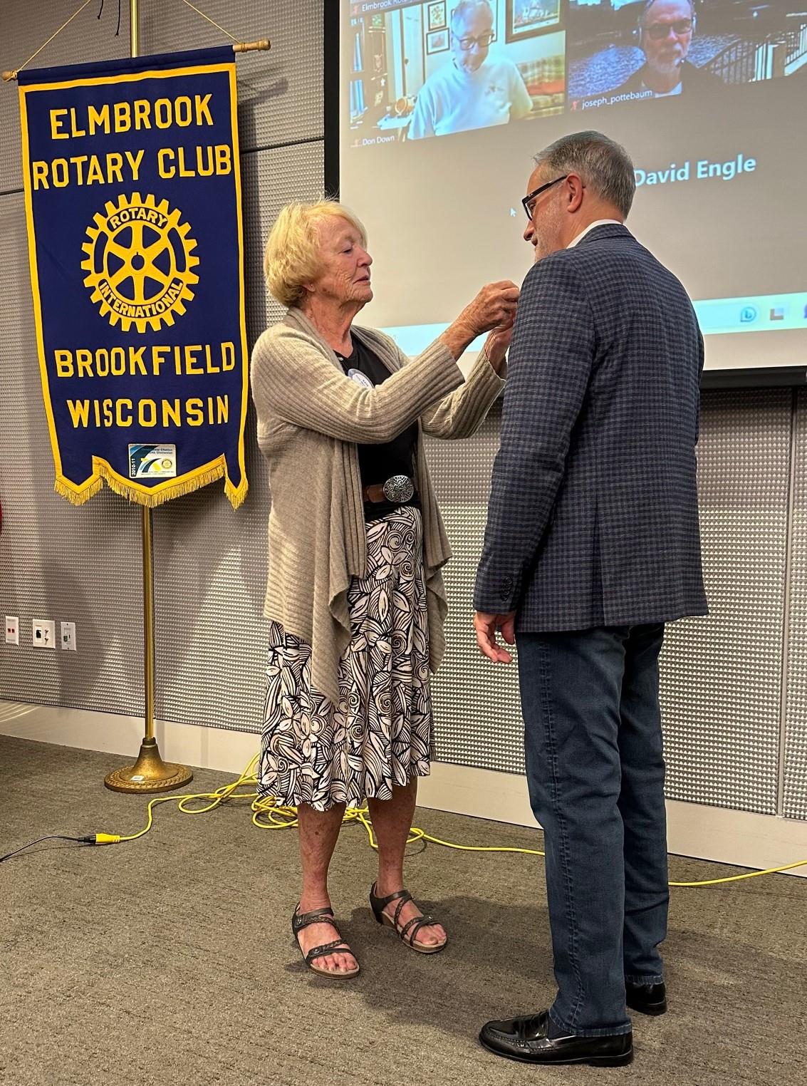 Welcome New Elmbrook Rotary Club Member Rotary Club Of Elmbrook