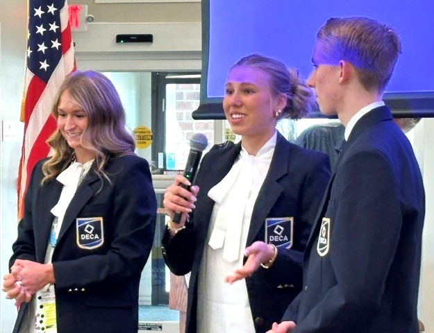 DECA students presentation