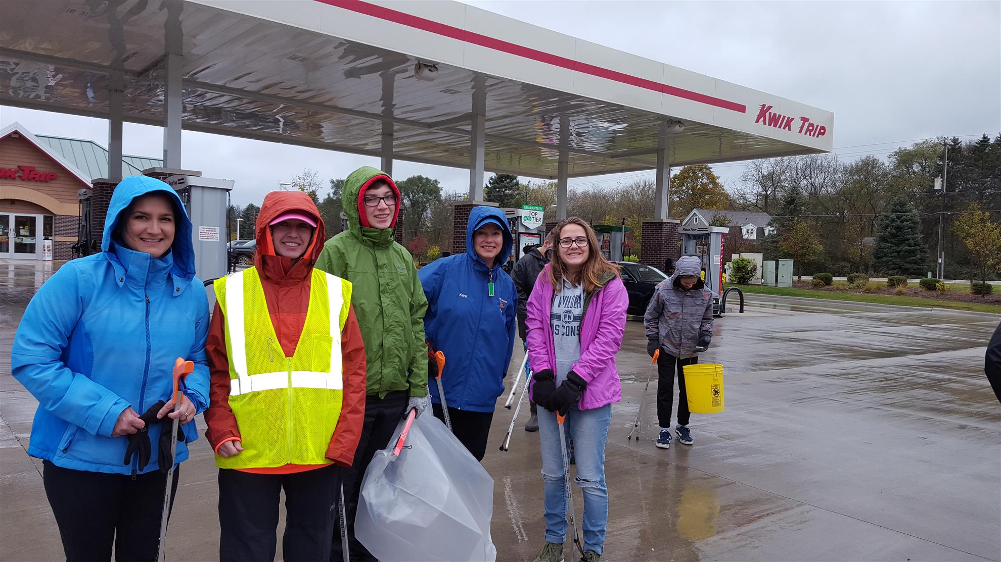 TM Rotary Highway Cleanup Update ThiensvilleMequon