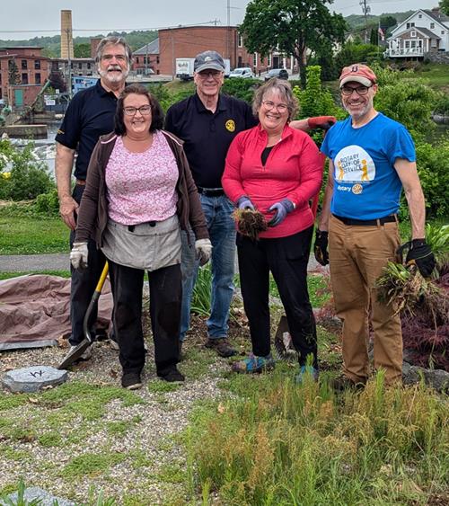 Chuqurlikda cheerliderlar