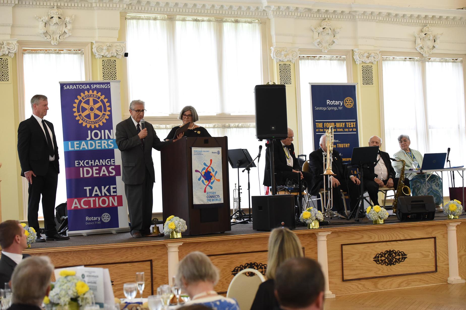 OTSPhotos-Rotary-Gala-098.jpg