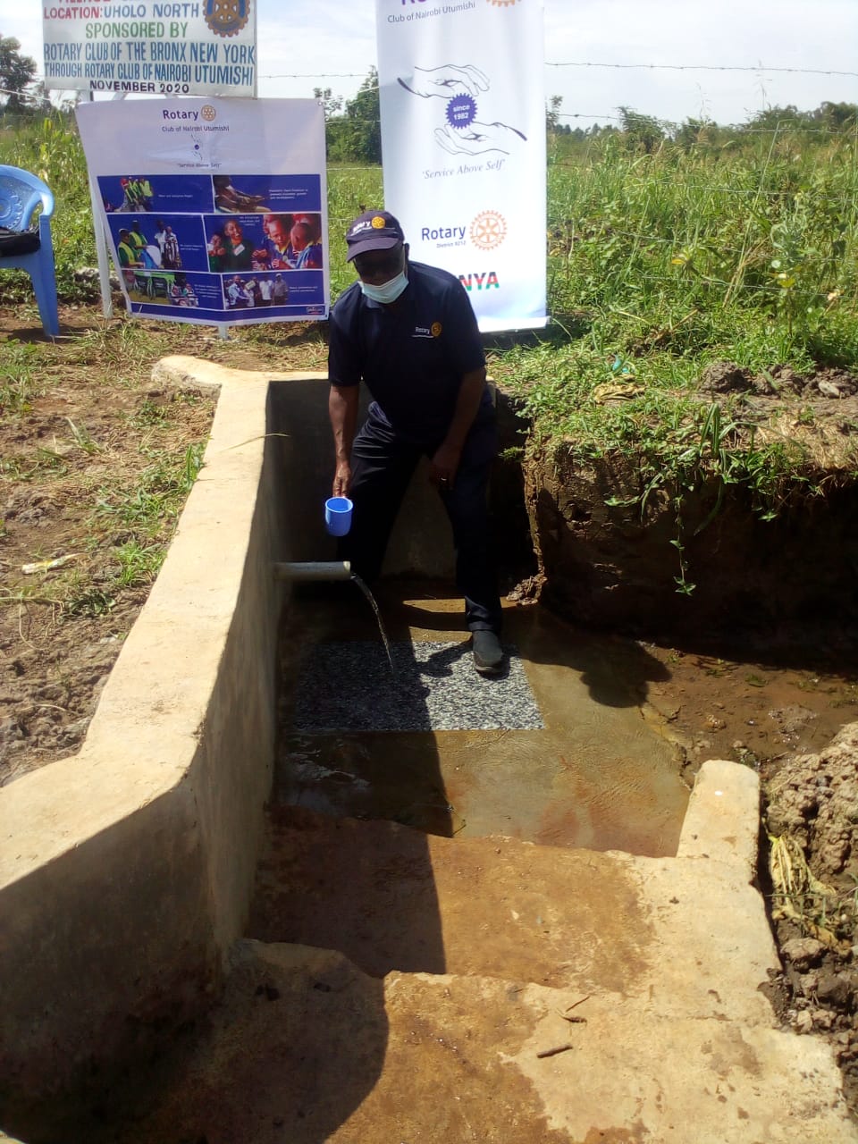 The spring that started a District 7230 international water project.