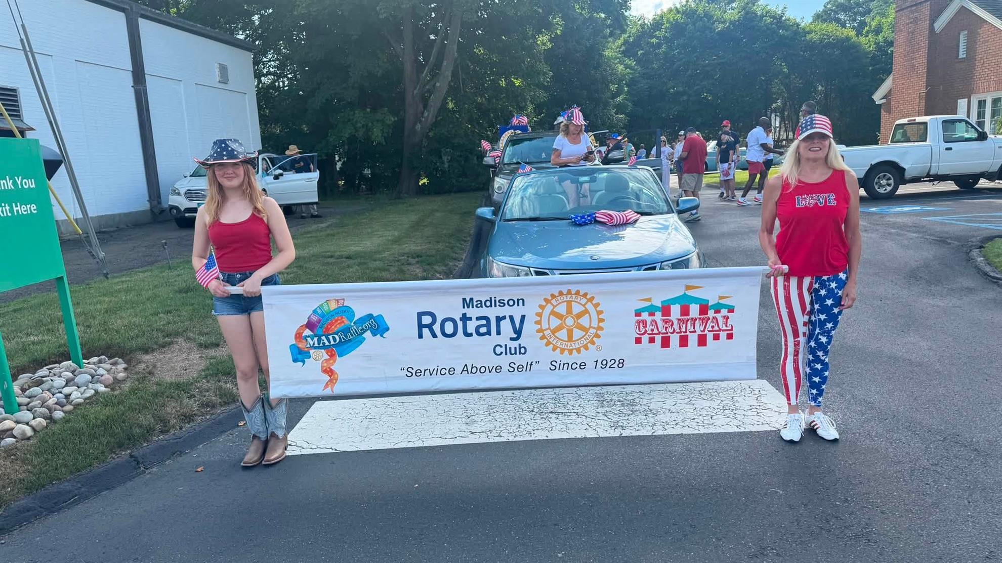 parade_2026_2.jpg