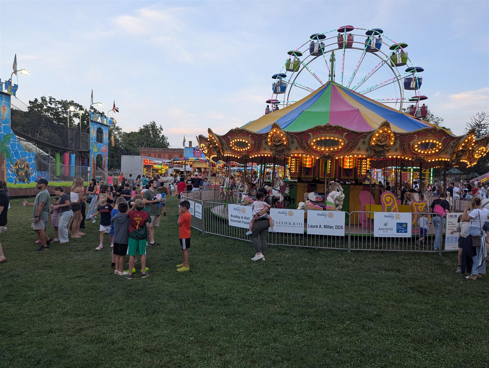 carnival1.jpg