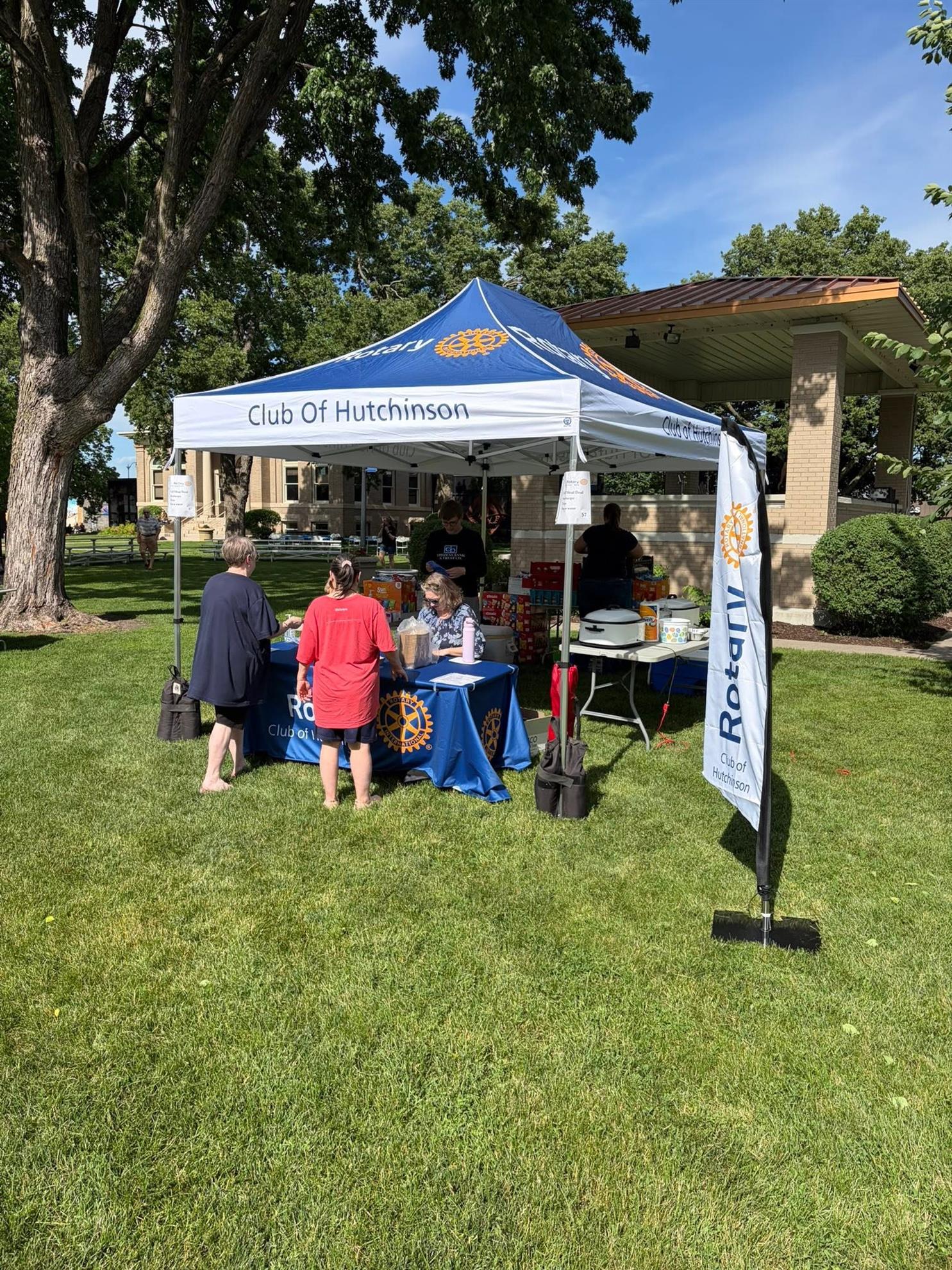 Hutchinson Water Carnival Kickoff