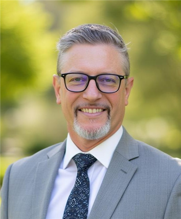 member photo member photo