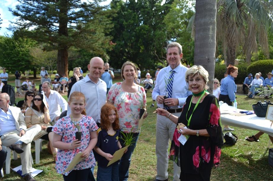 Australia Day in Wahroonga-Park - Happy Families - Citizens of Australia - 2013
