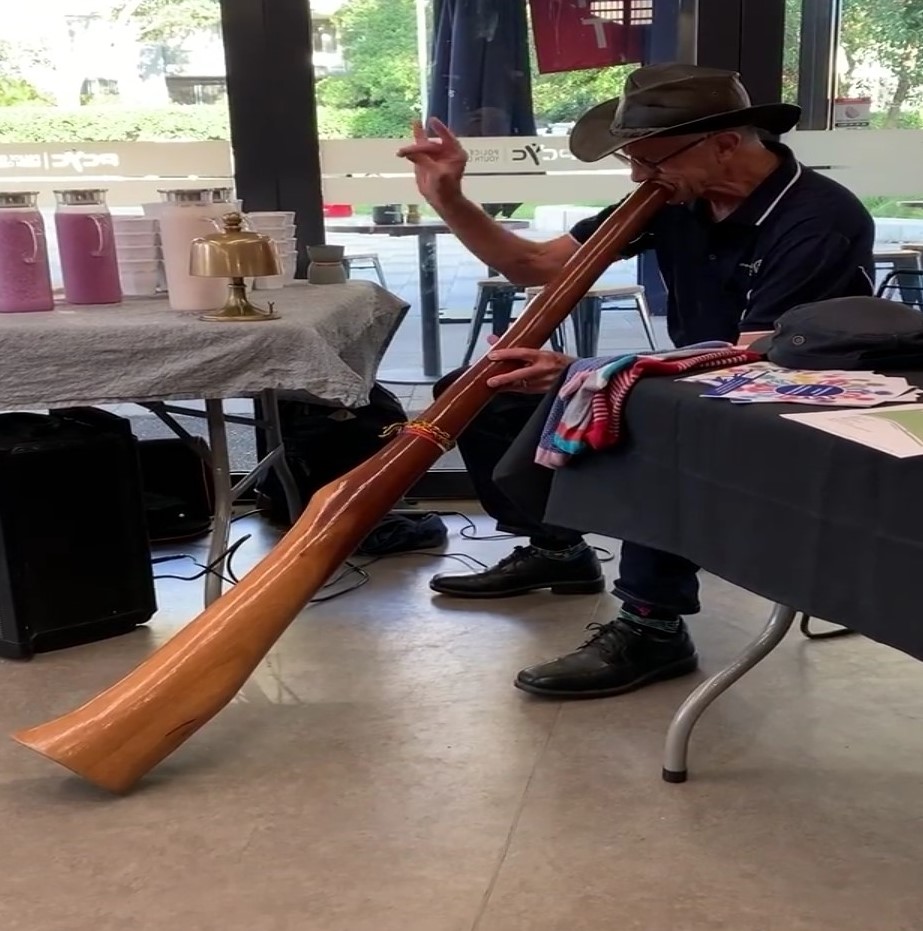 Peter and his Dig...