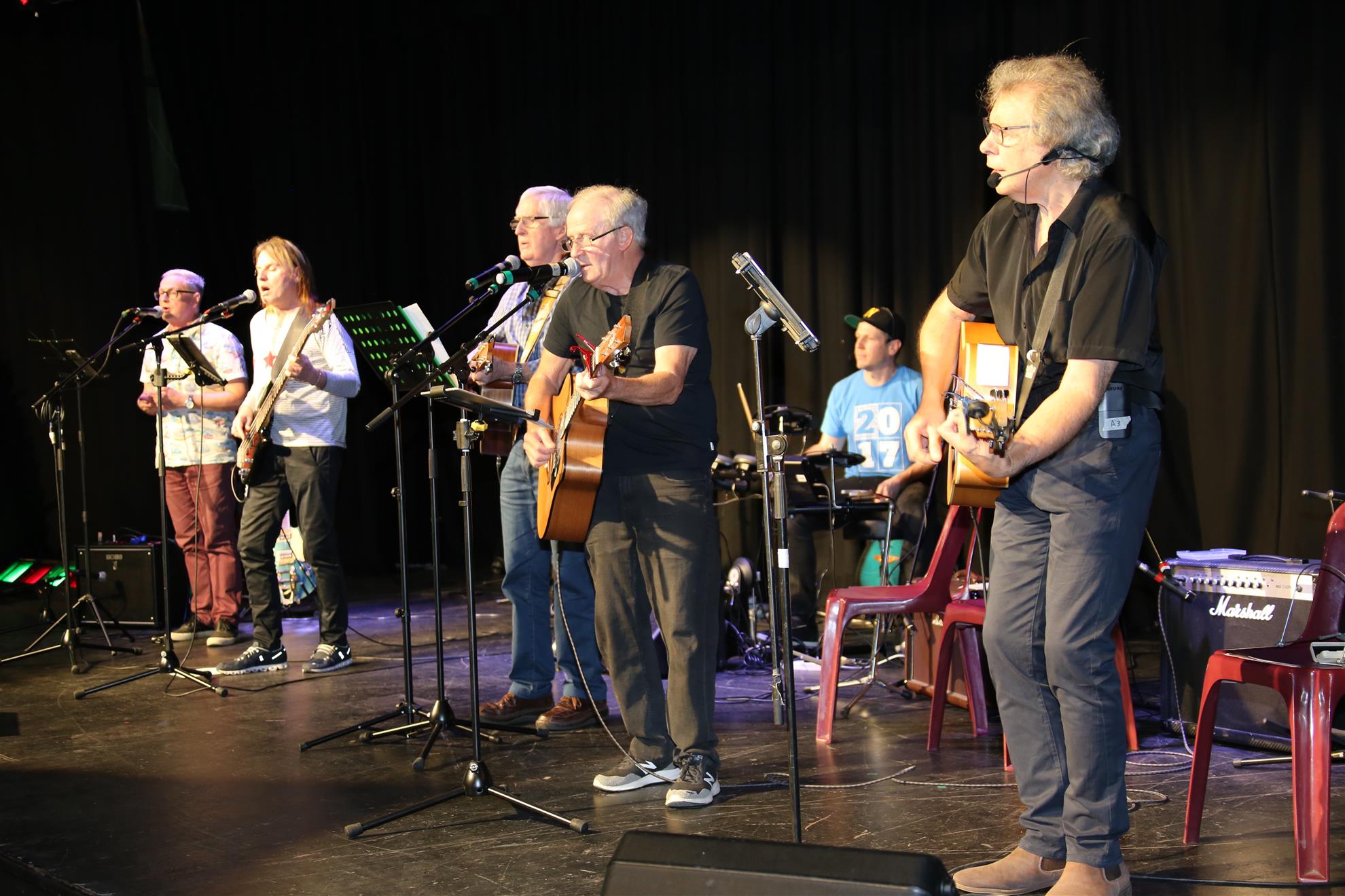 Boroondara Christmas Carols 2022 Boroondara Community Christmas Lunch | Rotary Club Of Hawthorn