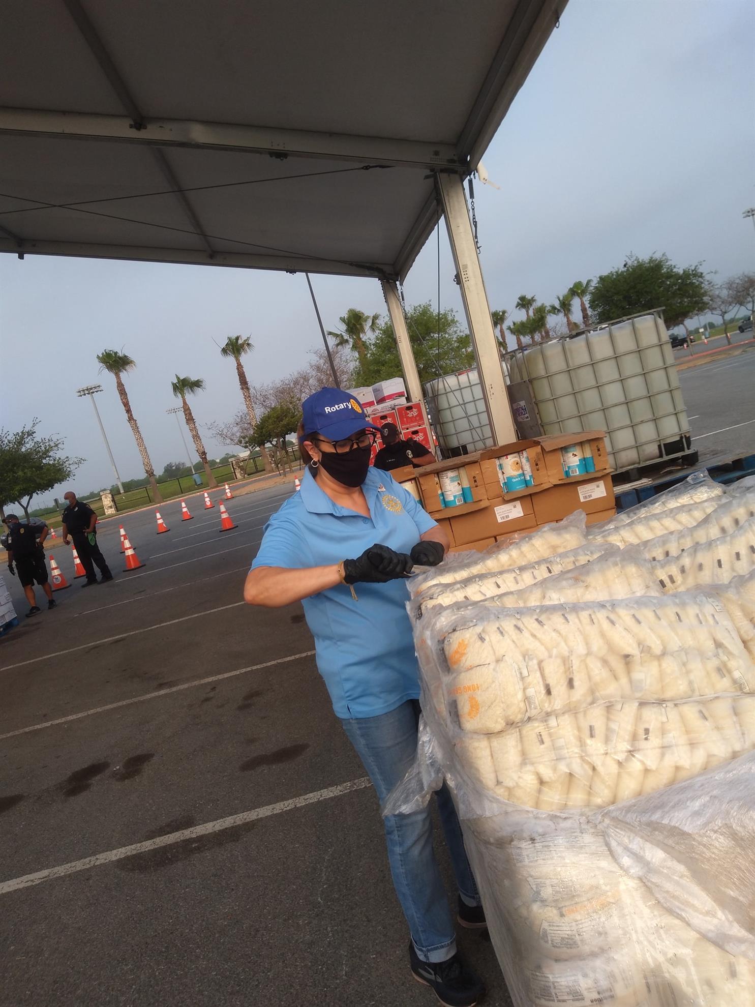 Food-Distribution-2021---07.jpg