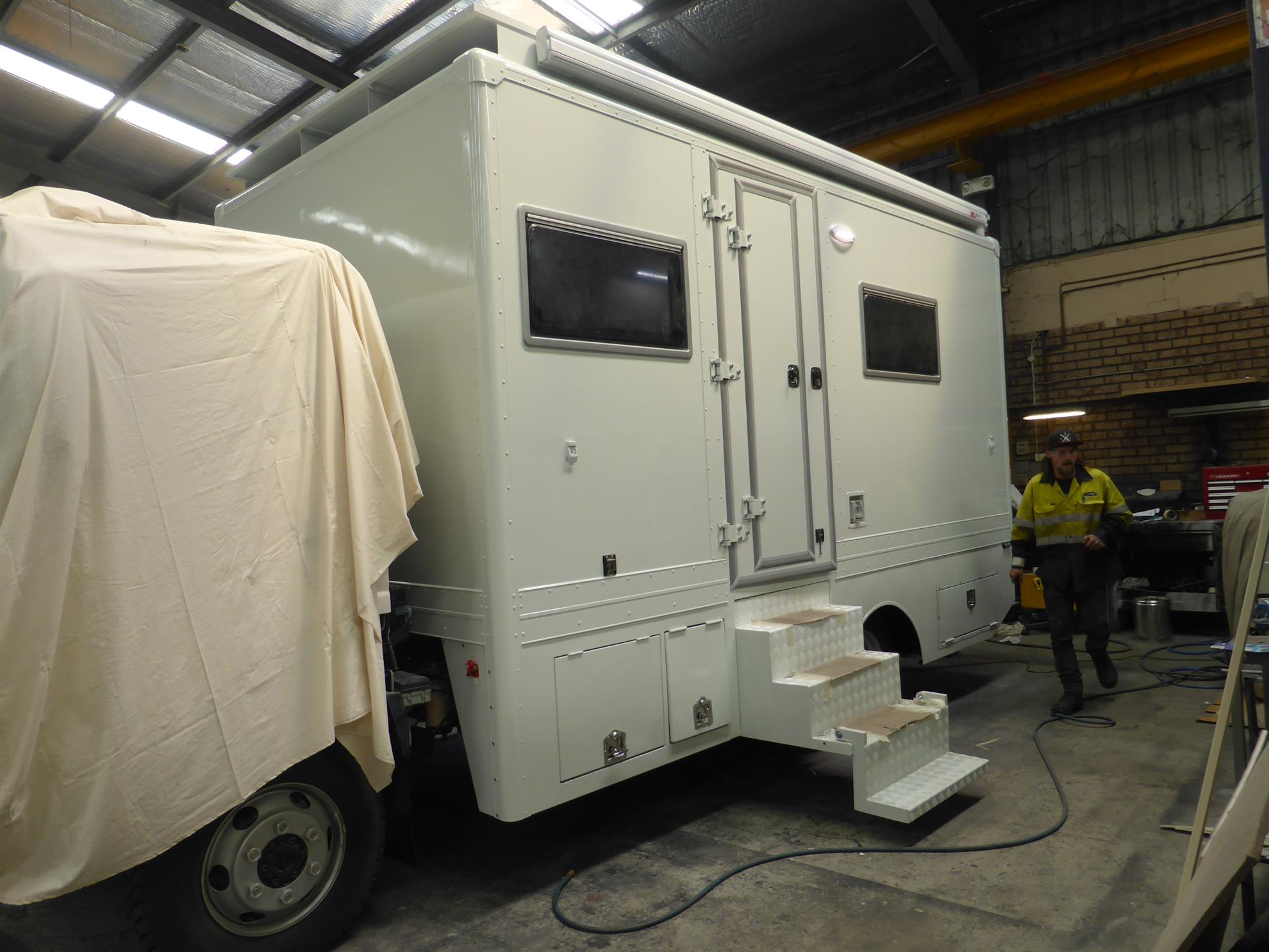 Earbus Behind Ear R EARBUS-GETTING READY TO ROLL | Rotary Club of Willetton