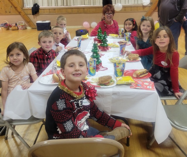 Annual First Grade Christmas Party Rotary Club of Smith Valley