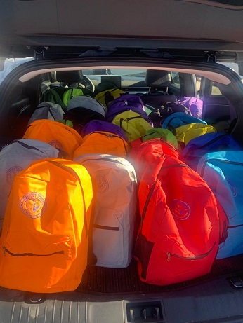 JIT-Backpacks-in-Ellys-car.jpg