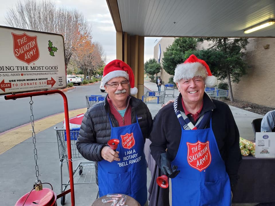 Bell Ringing for the Salvation Army 
